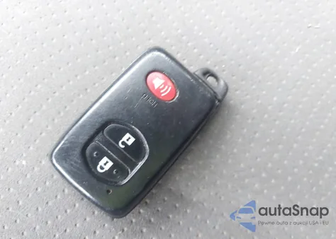 2011 Toyota Prius Three из США, поврежденный, VIN JTDKN3DU1B0322688